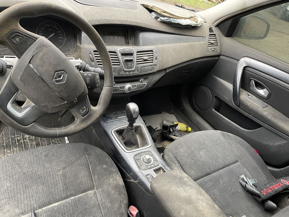 Кузов з укр документами renault laguna 3 2009