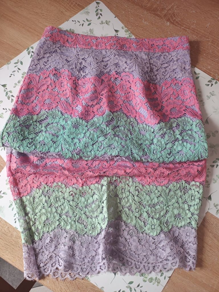 Piękna ombre spódnica midi