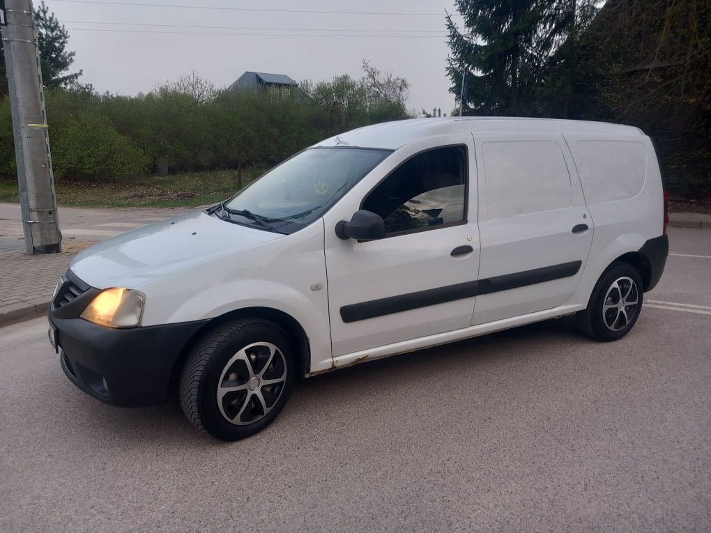 Dacia Logan 2010r po wymianie silnika z przebiegiem 170 tys. Km