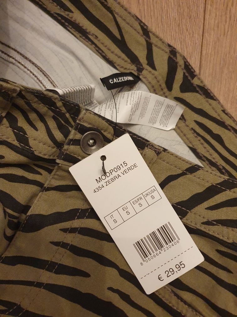 Piękne nowe spodnie marki Calzedonia Push Up rozmiar S
