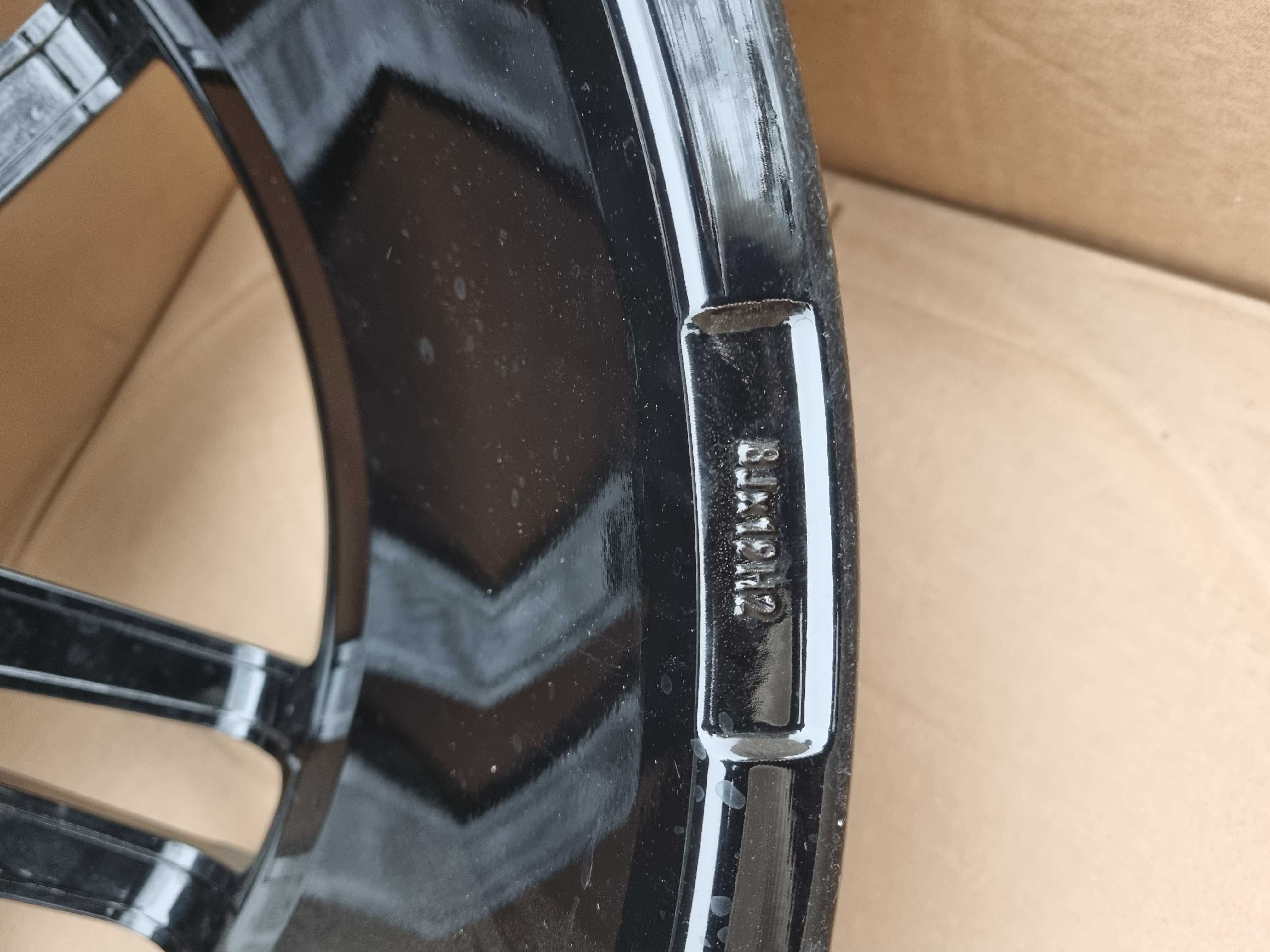 Nowe Alufelgi DEZENT 19" VW Audi Skoda Seat 5x112 ET 39