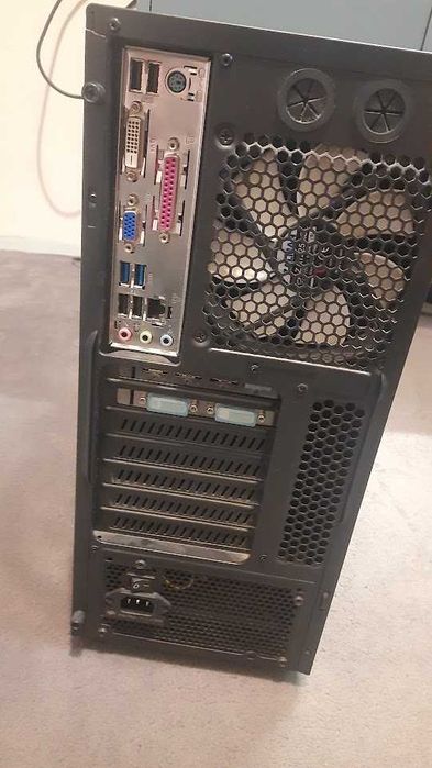Komputer | I5-4590 | GTX 960 | 512 GB | Windows 10 Pro