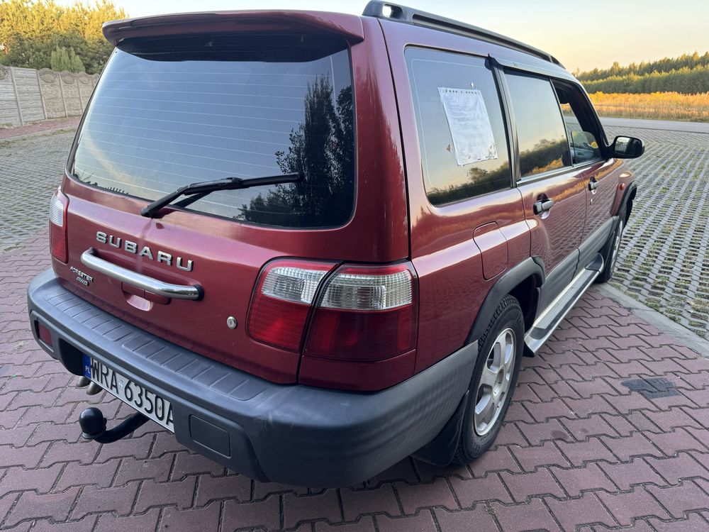 Subaru Forester 2.0 B+G 2001r