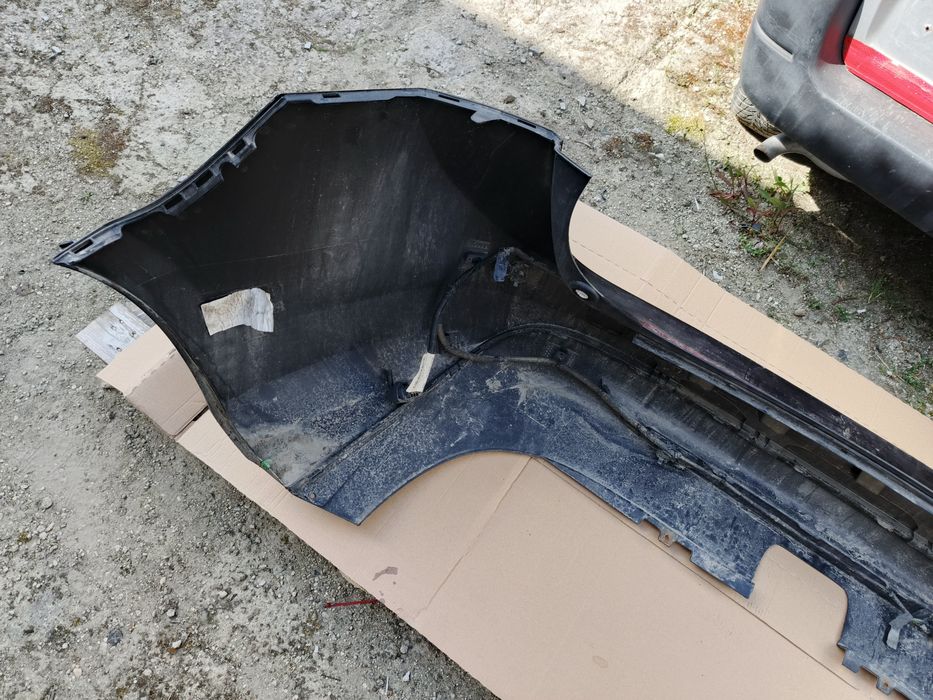 Volvo V60 10-13 zderzak tylny tył