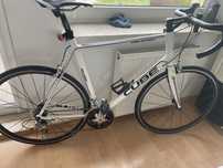 Szosowy rower Cube Peloton