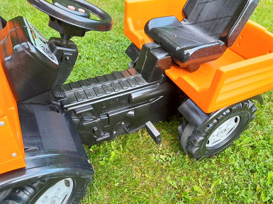 Duży samochód na pedały Mercedes Unimog Rolly Toys