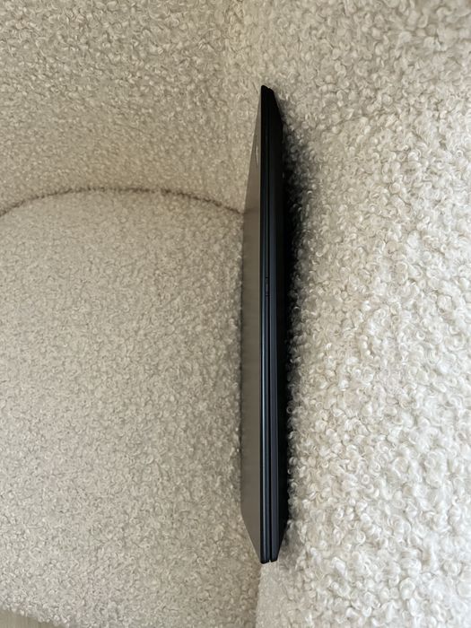 Lenovo thinkpad T14s g1 ryzen5pro 4650u 16ram 14”FHDips