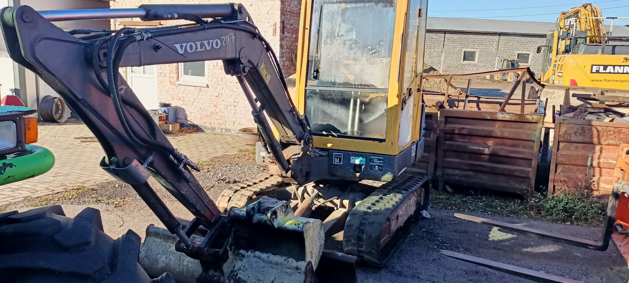 Volvo EC25 міні екскаватор