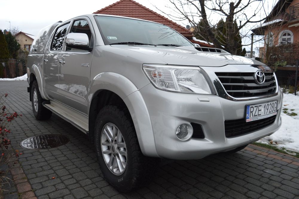 Toyota Hilux Idealny stan, swoje auto