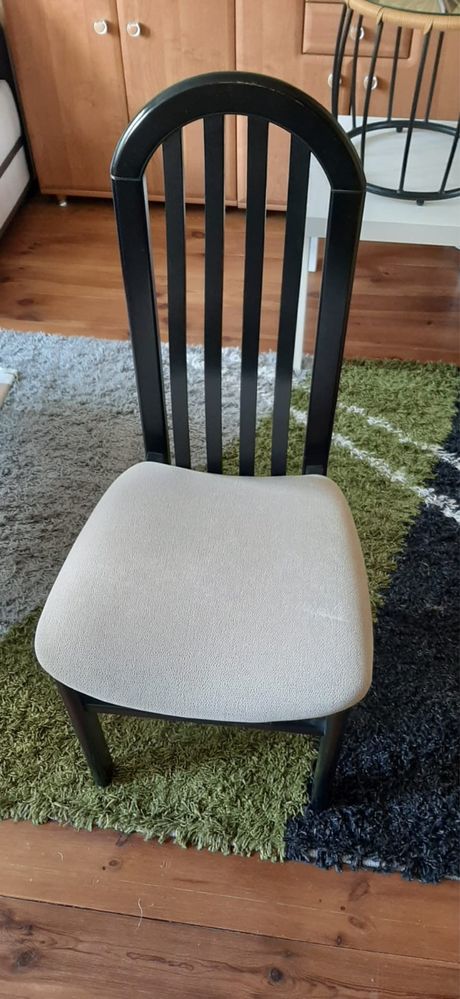 Komplet 4 krzeseł