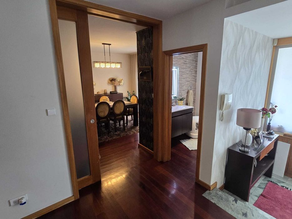 Magnífica  moradia T5 para venda em.S.mamede de infesta 545.000,00