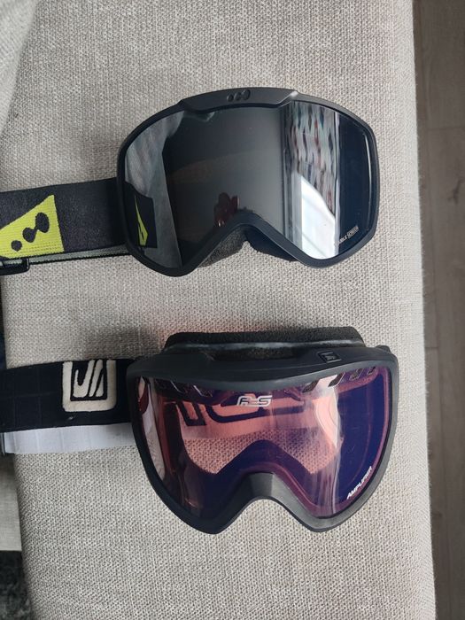 Лижні шоломи giro,moon