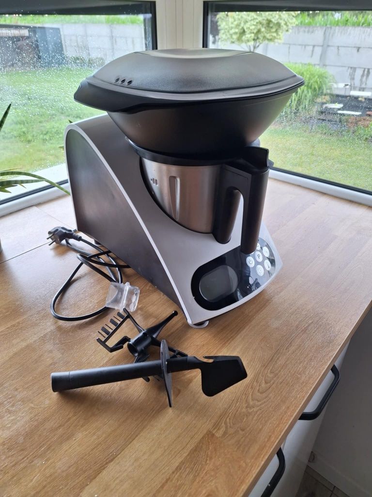 Sprzedam robota z funkcją gotowania
