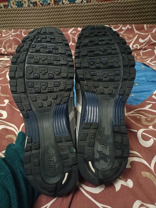 Кроссовки Nike p-6000