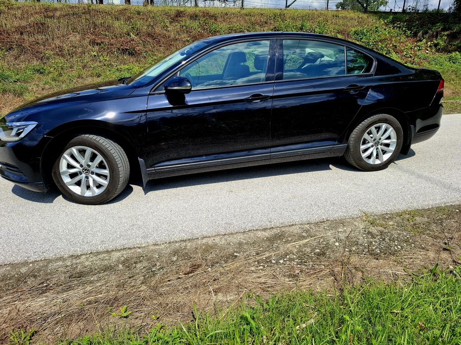Wynajem wypożyczalnia aut pojazdów samochodów Vw Passat B8 automat