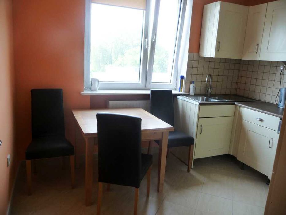 Pokoj z balkonem- jedynka dla 1 os w domu Junikowo- tramwaje!