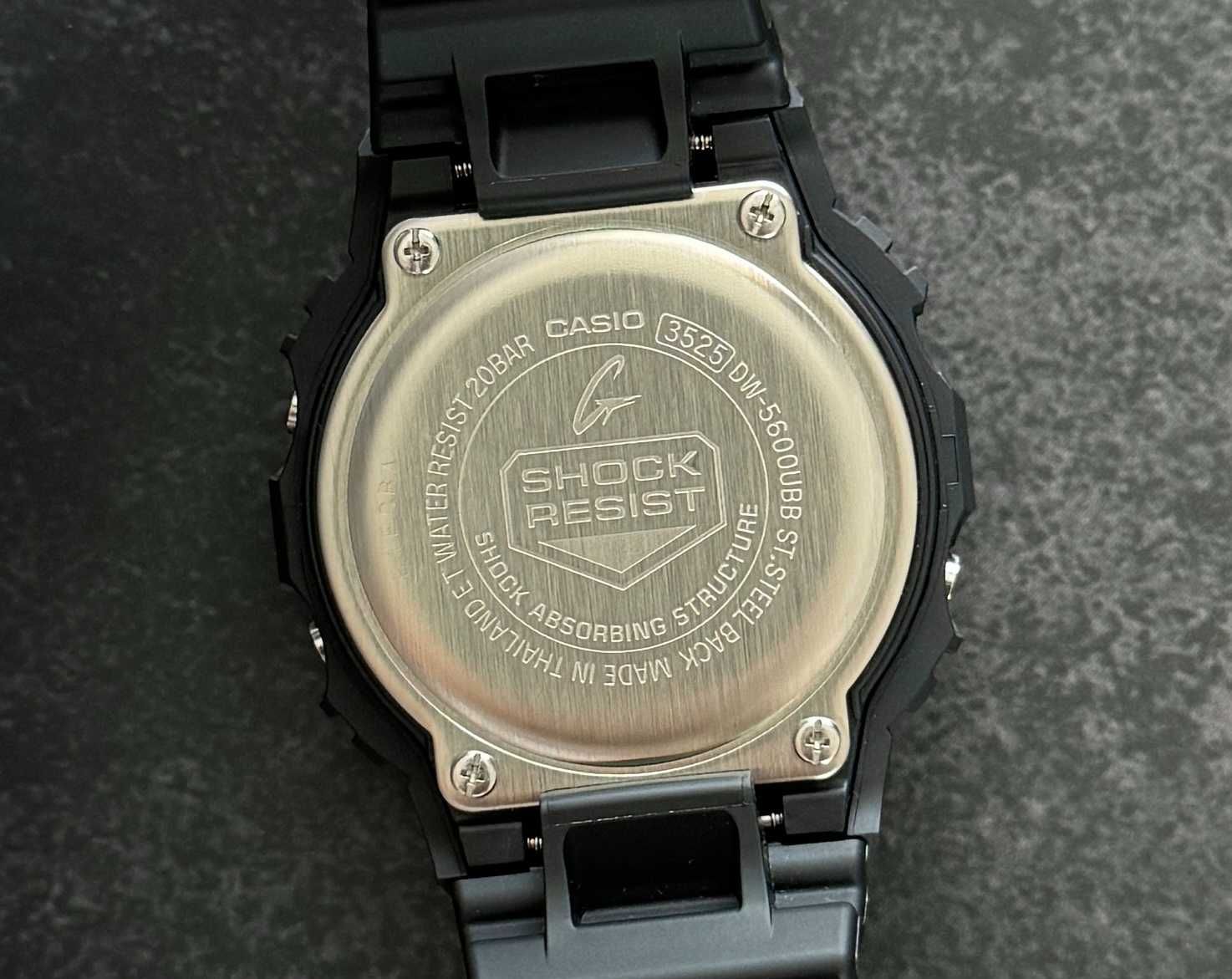 Годинник Casio G-Shock DW-5600UBB-1 новий оригінал dw-5600bb