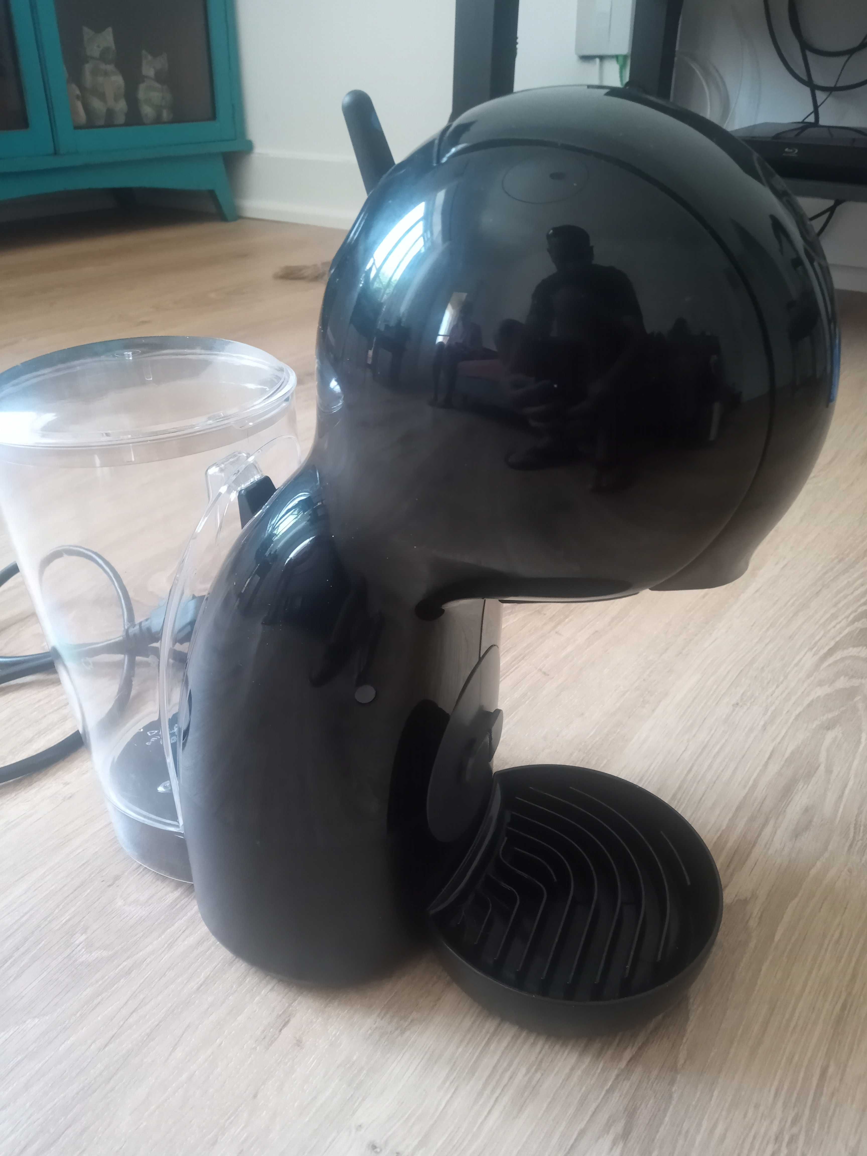 Nescafé Dolce Gusto Coffee Maker
