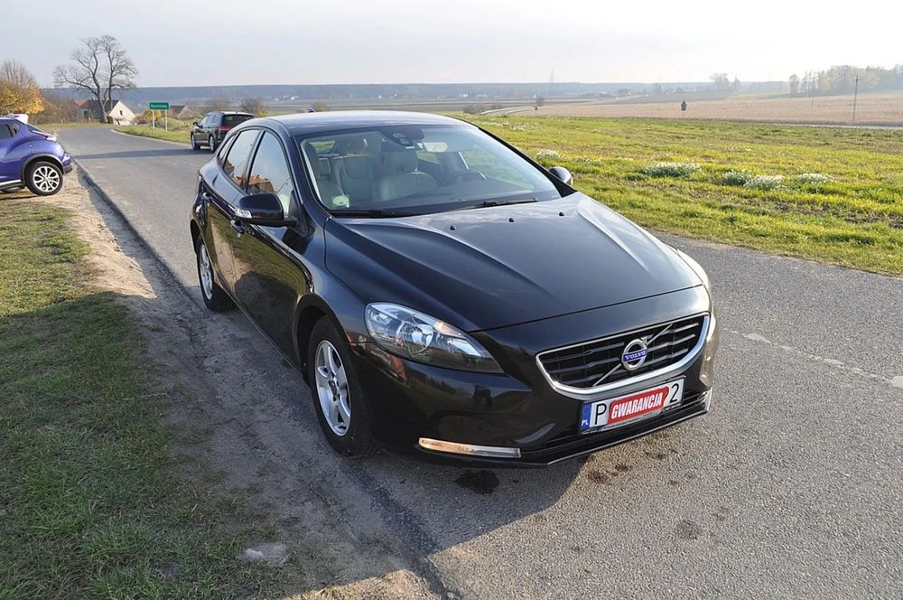 Volvo V40 1.6D, 114PS, Skorzane fotele, Navi, PDC, Seriws,