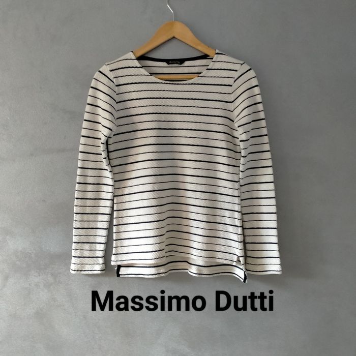 Sweter bawełniany Massimo Dutti.
