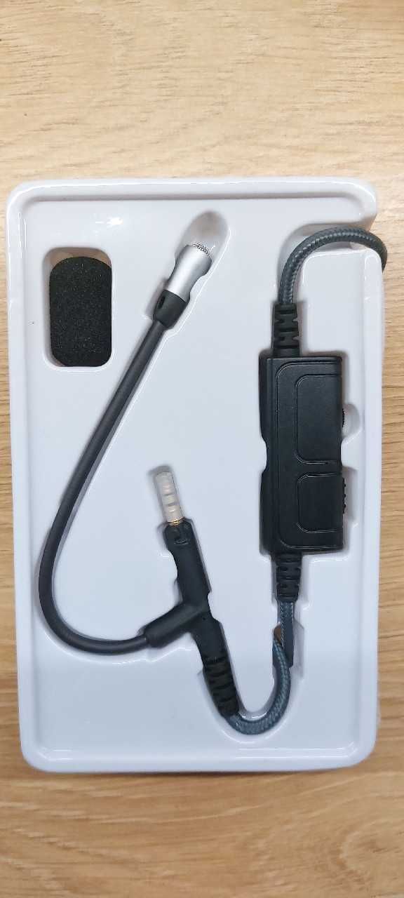 Cable Boom Microphone - Volume Control for PlayStation PS4 or Xbox One