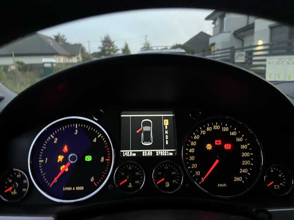 VW Touareg 7l 3.0 tdi (uszkodzony silnik)