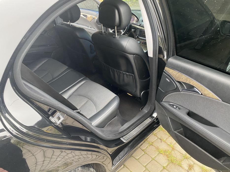 Продам Мерседес 211