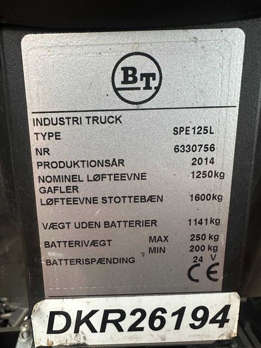 Paleciak elektryczny Toyota BT SPE125L Maszt 4,1m