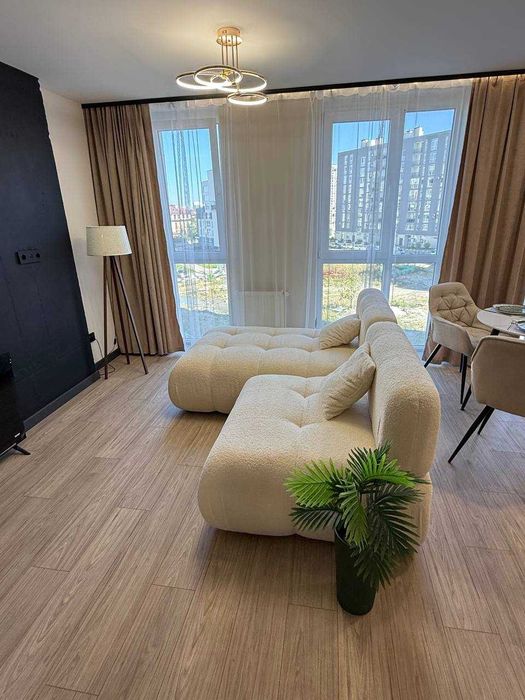 Продаж нової квартири з ремонтом в ЖК Америка, вул.В.Великого