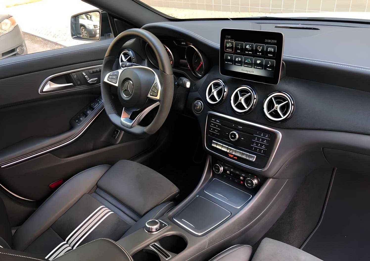 Mercedes-Benz CLA 180D AMG Shooting Brake 7G-DCT White Art Edition