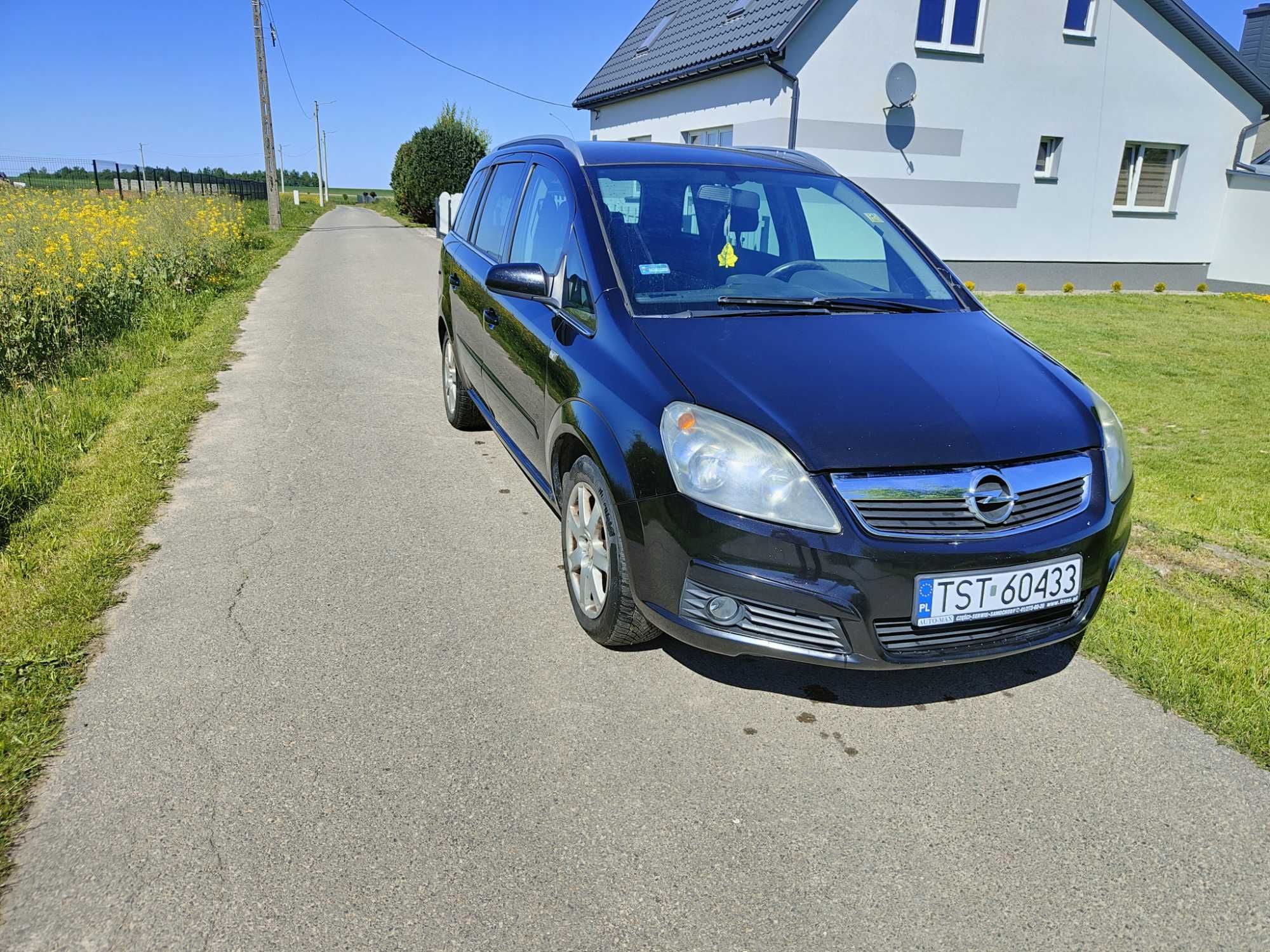 Opel Zafira B 1.9 2006r
