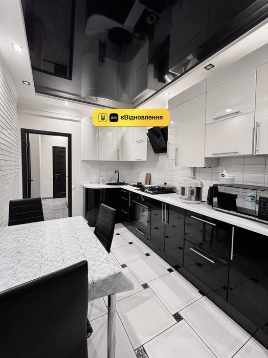 Продам квартиру центр города МЕБЕЛЬ/ТЕХНИКА, АГО