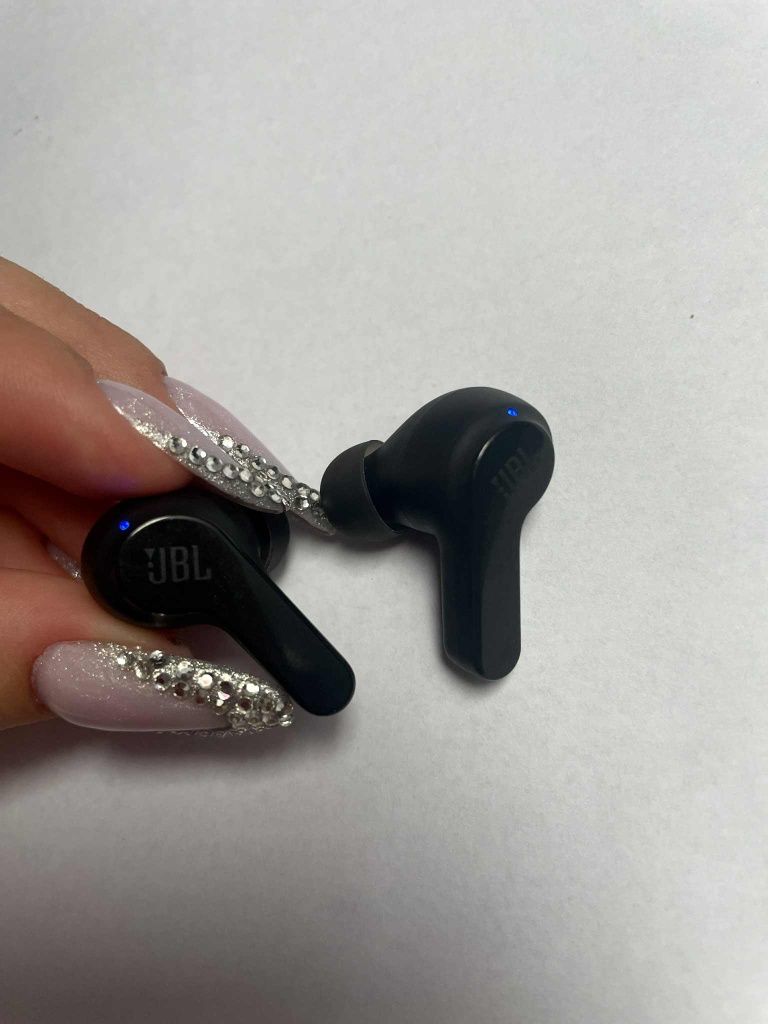 JBL Wave Beam - Czarne, JBL Wave Beam czarne, w pełni sprawne, stan ba