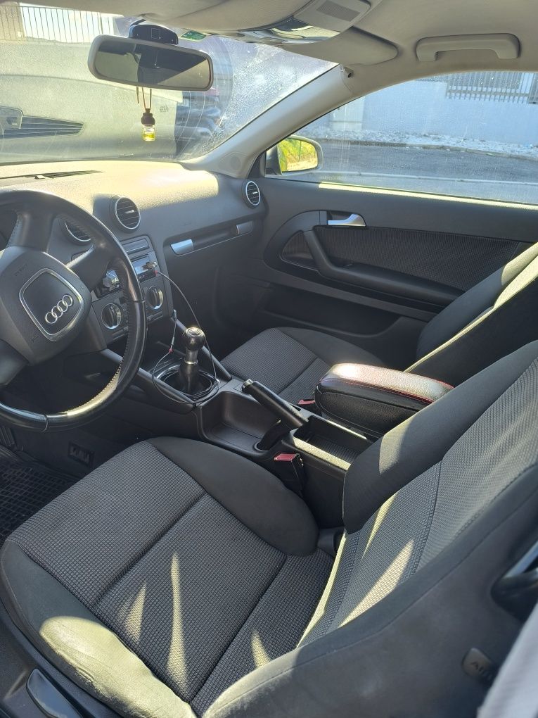 Audi A3 8p 1.9 105cv