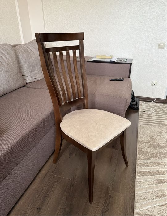 Деревʼяні крісла 2 шт – НОВІ стільці