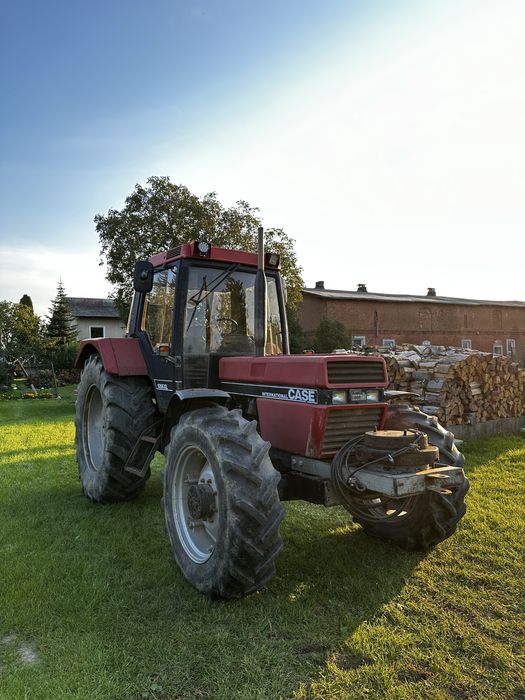 case international 1056XL