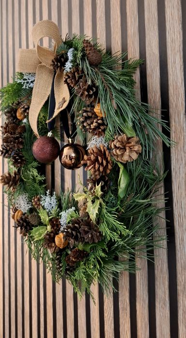 Wianek na drzwi  świąteczny