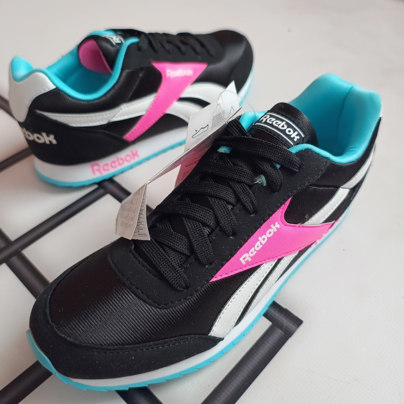 Нові оригінальні Reebok р37 довжина устілки по факту 24.5см
