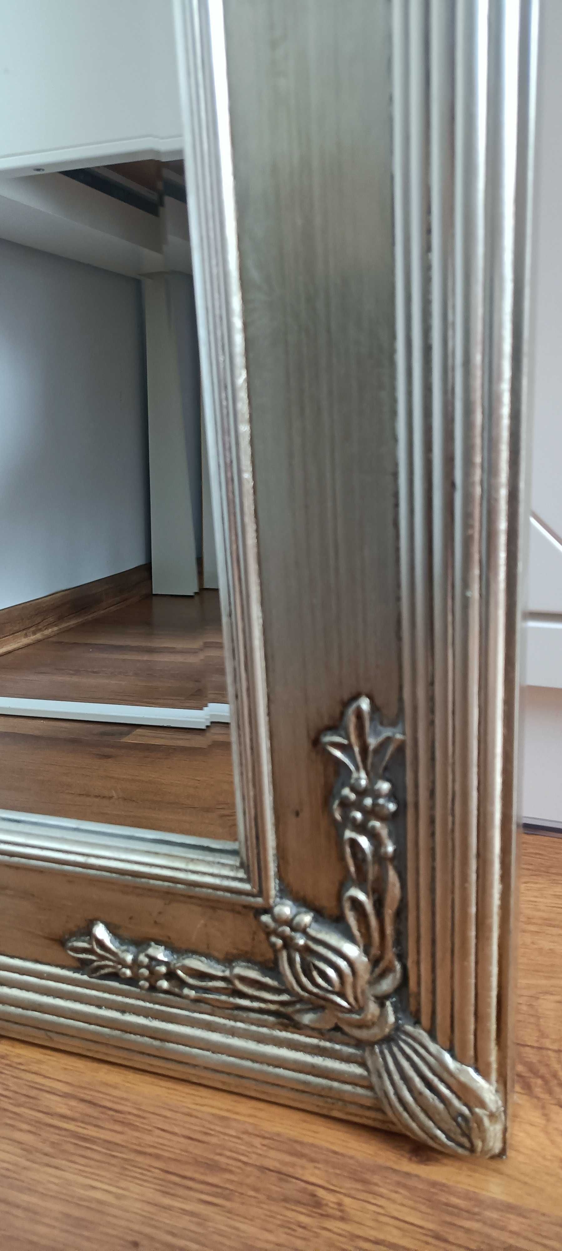 Lustro srebrne w drewnianej ramie 60x140 cm