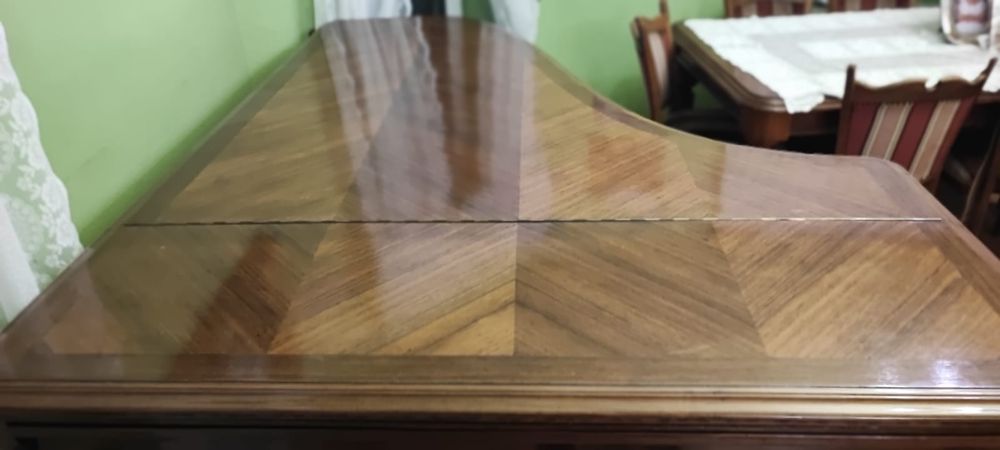 Fortepian Érard sygnatura Paderewski 
z autentyczną sygnaturą Ignacego