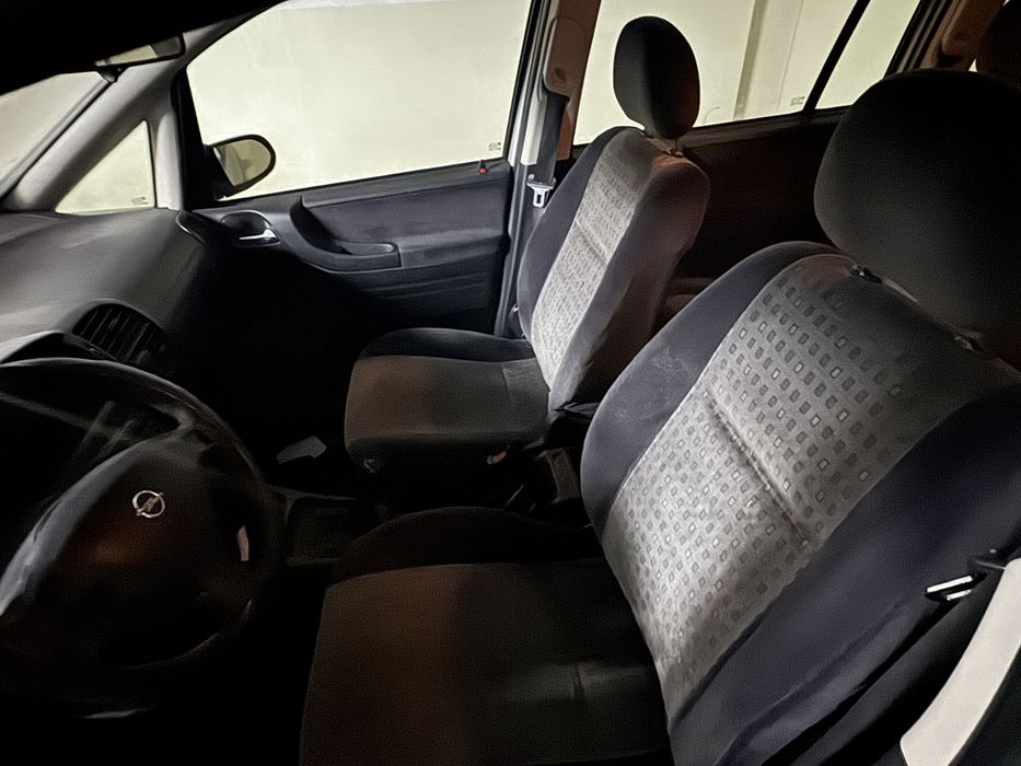 Opel Zafira 2.0 dti