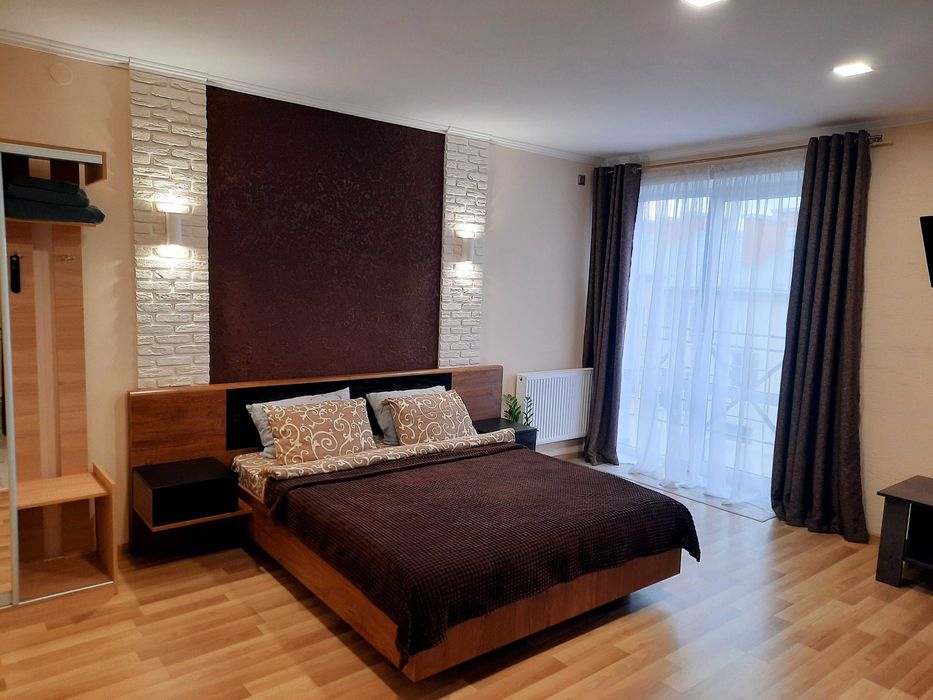 Подобово НОВА Квартира【ХОЧУ ЦЮ】1к в ЦЕНТРІ та біля вокзалу.Звітність.