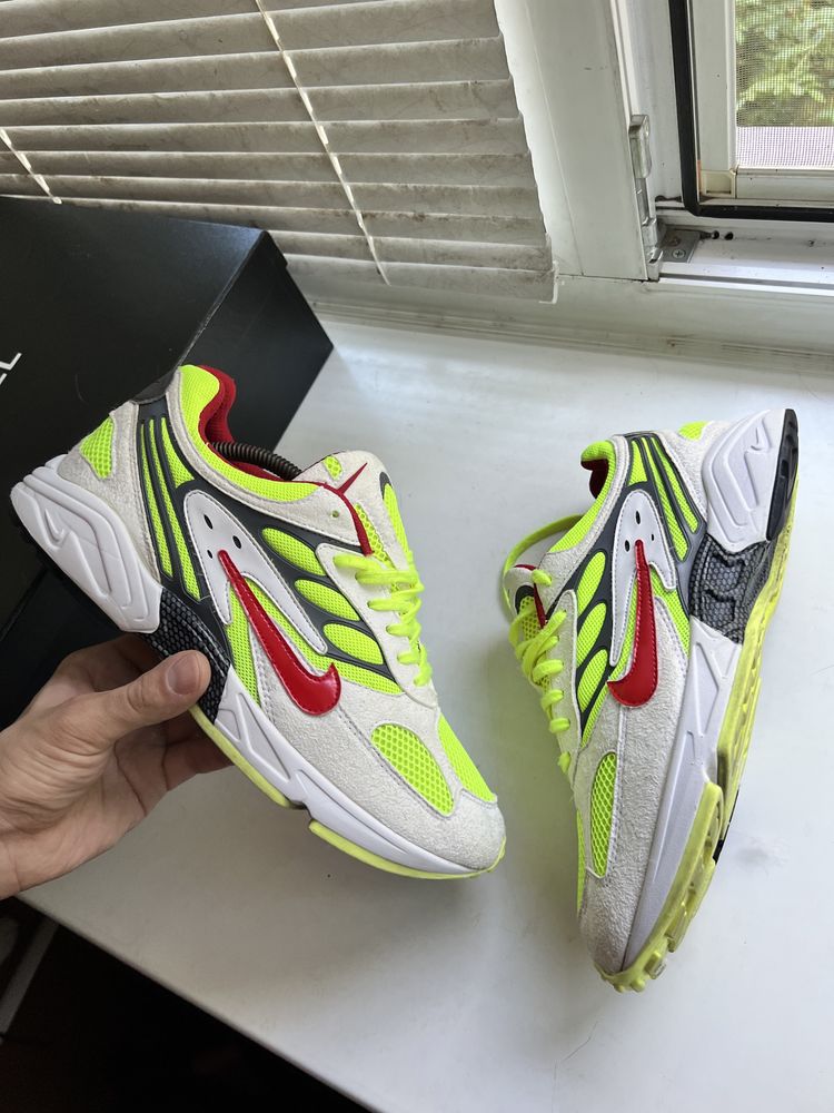 кроссовки сетка Nike Ghost Racer оригинал размер 43 27,5 см
