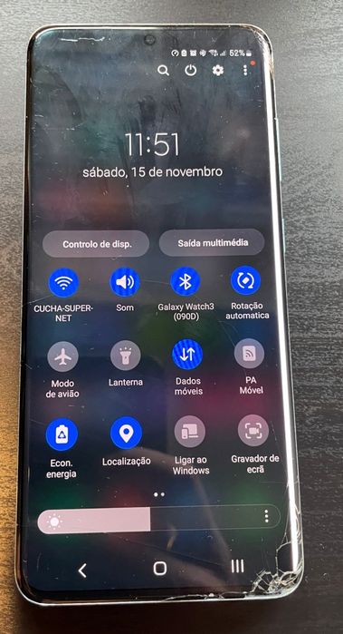 Samsung S20 (vidro partido)