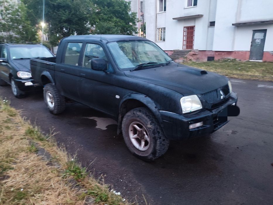 Авто пікап для ЗСУ Pickap Mitsubishi L200 Мітсубіші Л200