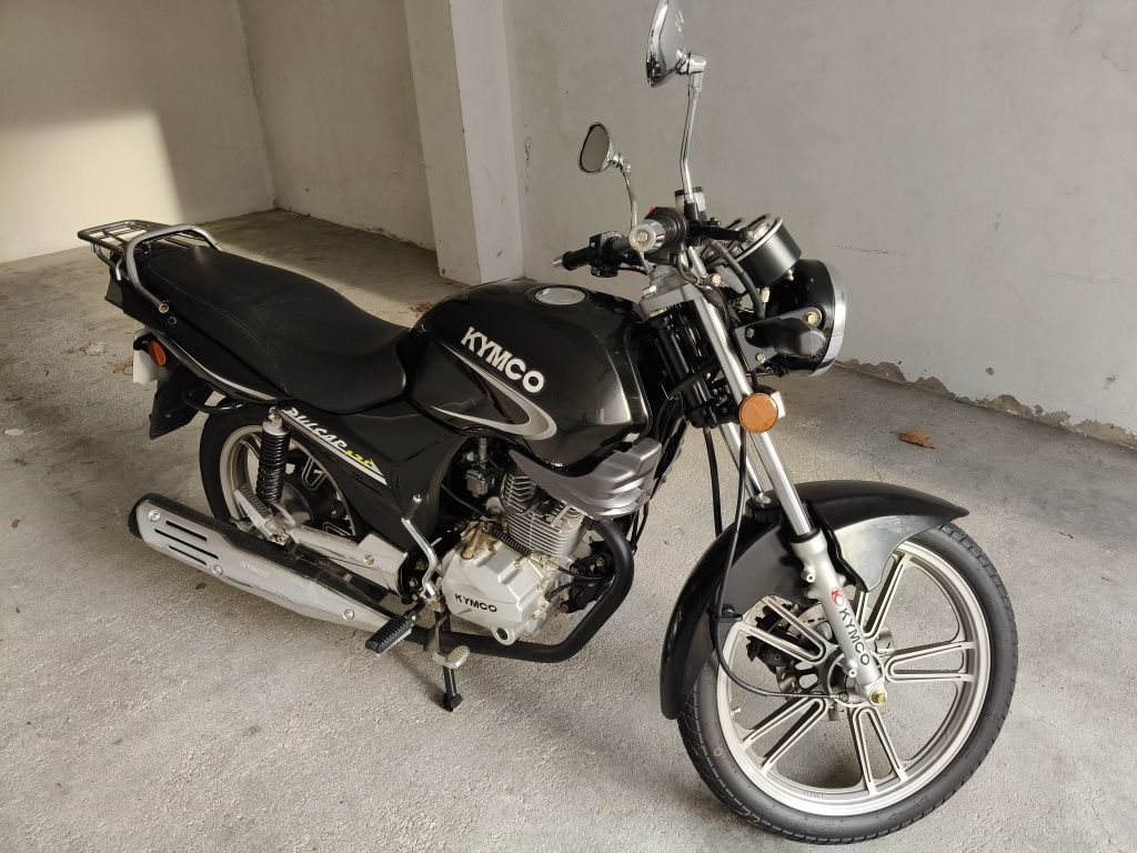 KYMCO pulsar 125