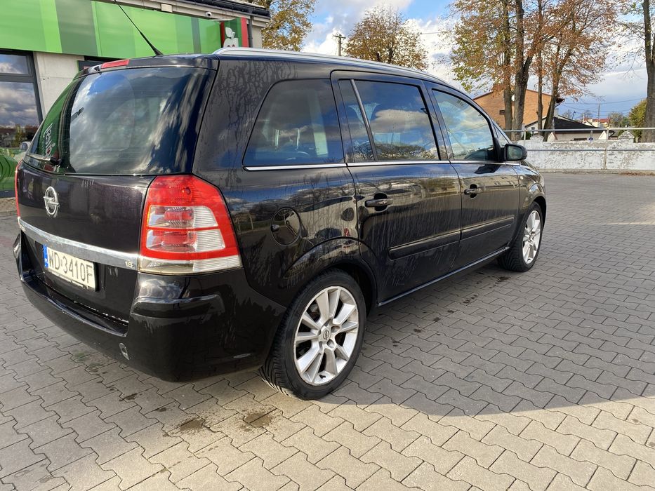 Opel Zafira B LPG 7 osobowy