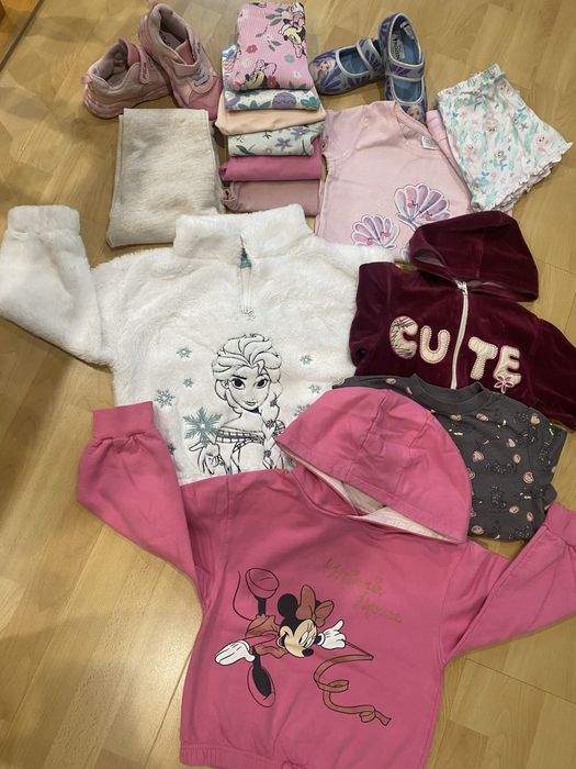 Ubrania dla dziewczynki r.128