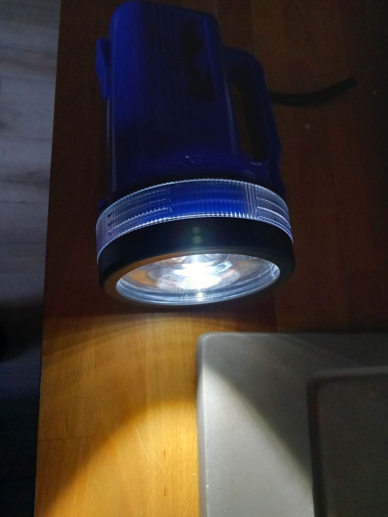 ARLEC Latarka niebieska szperacz LED 3W 120LM