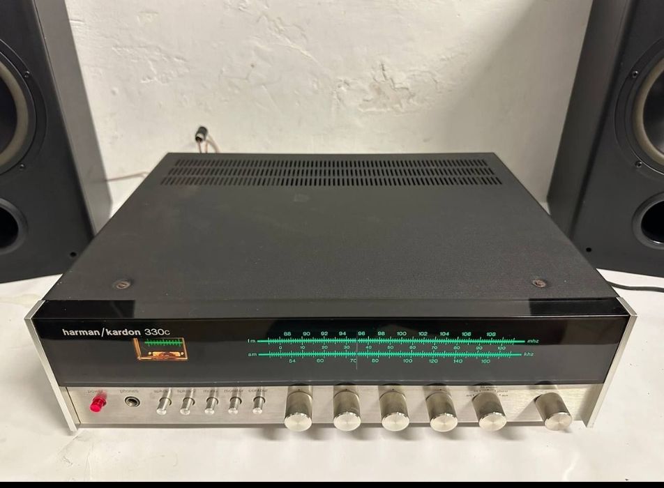 Amplituner/wzmacniacz stereo Harman Kardon 330C